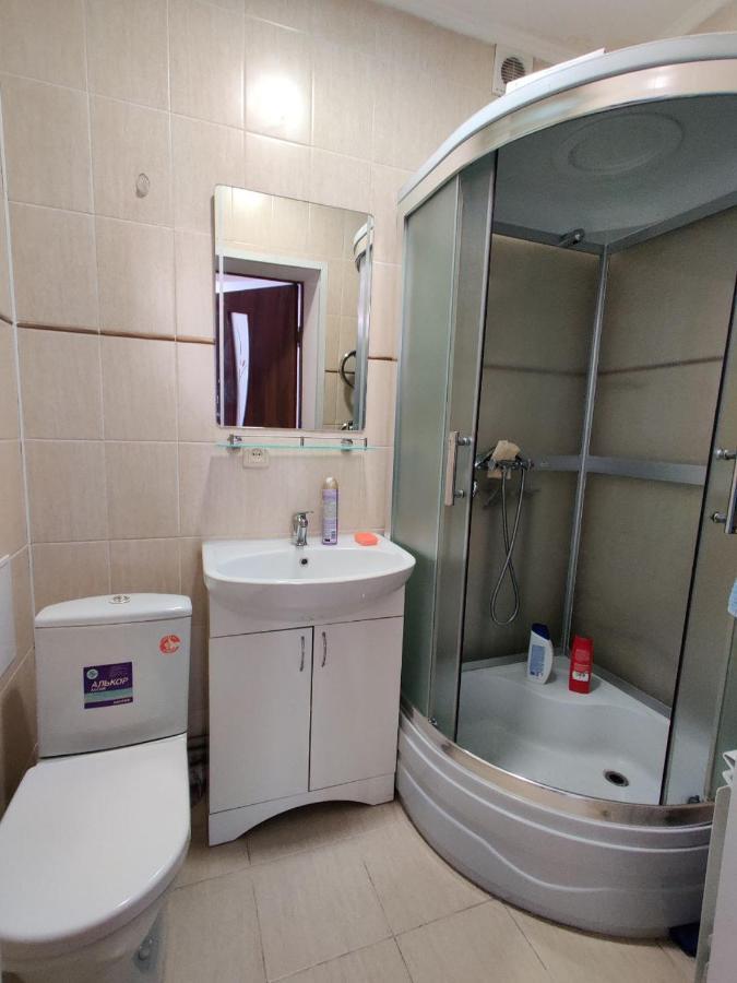 Комната В 4Х Комнатной Квартире Almati Kültér fotó